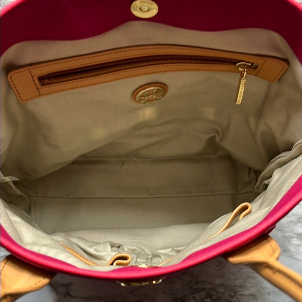 TORY BURCH LEATHER AND CANVAS TOTE BAG IN EUC - Picture 15 of 15